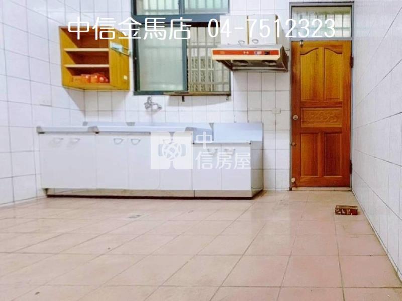 大竹橋透天車庫別墅房屋室內格局與周邊環境