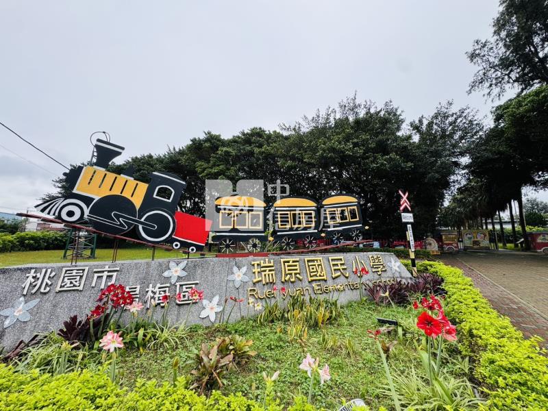 投資近台31線民富路美田房屋室內格局與周邊環境