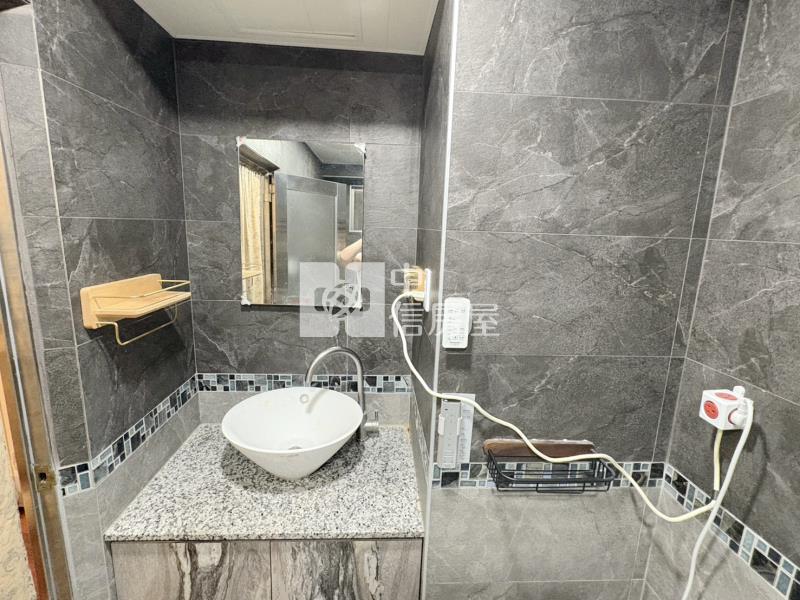 礁溪龍之泉漂亮山景工業風溫泉套房房屋室內格局與周邊環境