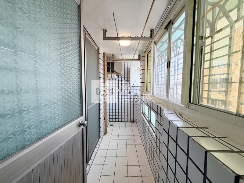 水湳經貿創世紀3房車位房屋室內格局與周邊環境