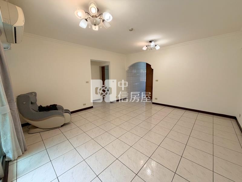 水湳經貿創世紀3房車位房屋室內格局與周邊環境