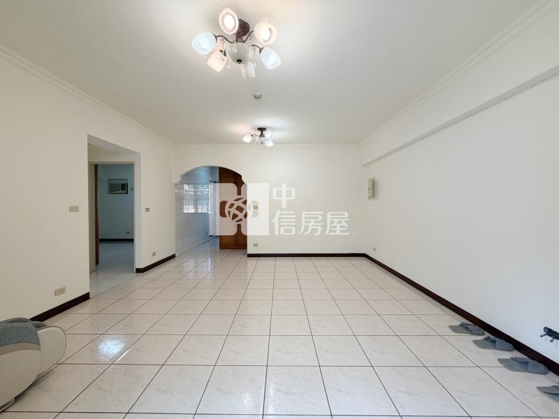 水湳經貿創世紀3房車位房屋室內格局與周邊環境