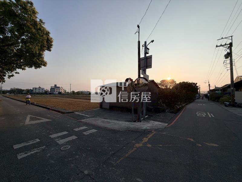 大雅市中心都計內農地房屋室內格局與周邊環境