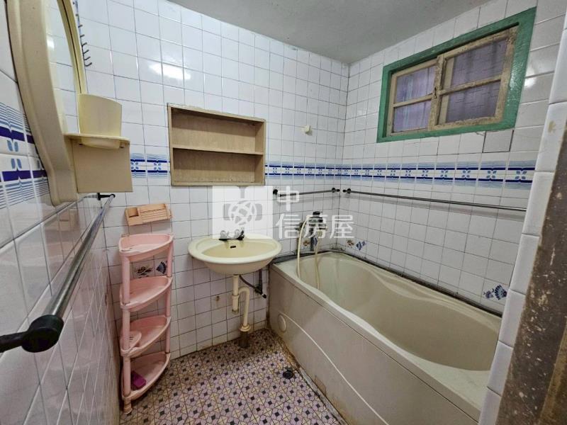 垂楊國小旁透天房屋室內格局與周邊環境