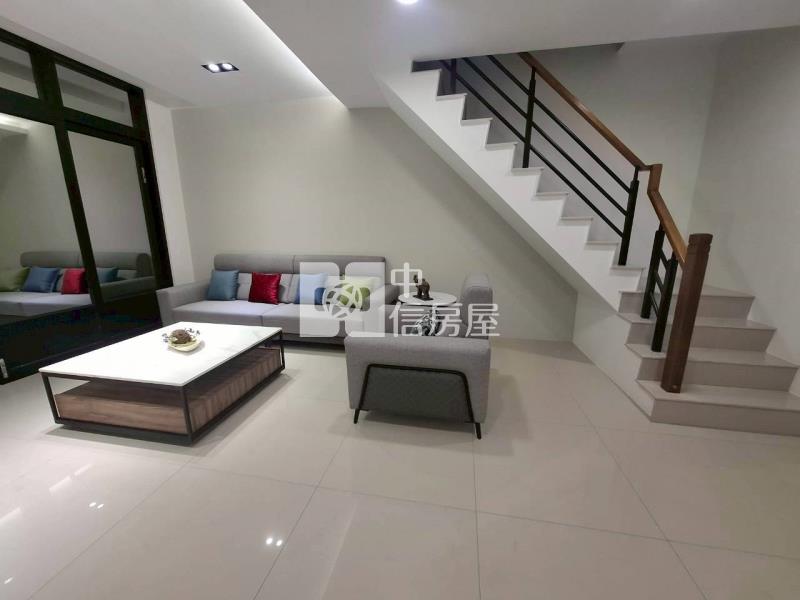 安南區海中街全整新透天房屋室內格局與周邊環境