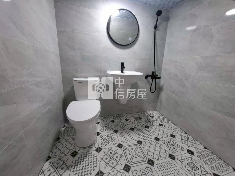 安南區海中街全整新透天房屋室內格局與周邊環境