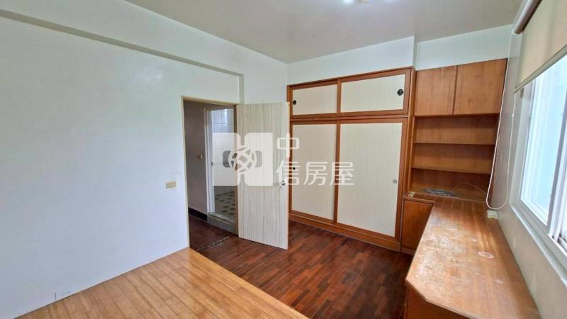 正心中學旁美別墅房屋室內格局與周邊環境