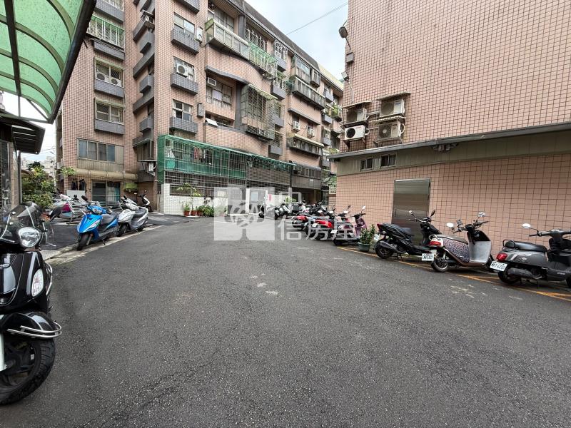 文化國小樓中樓兩房房屋室內格局與周邊環境