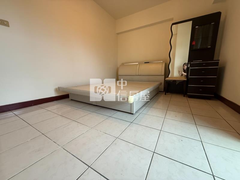 文化國小樓中樓兩房房屋室內格局與周邊環境