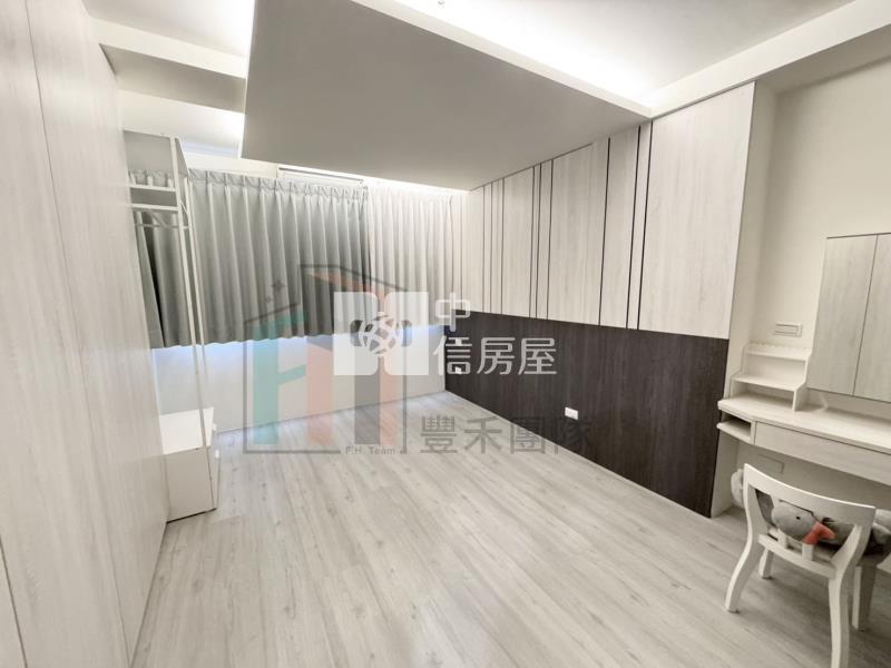 【豐禾】專-海華商圈美京大廈溫馨2改1房房屋室內格局與周邊環境