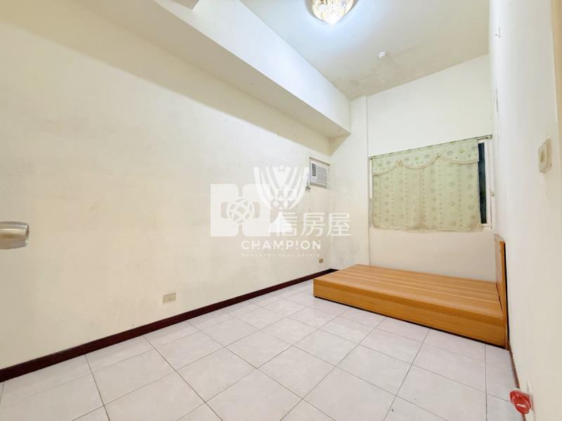 【冠軍商仲】巴賽露臺挑高2+1房屋室內格局與周邊環境