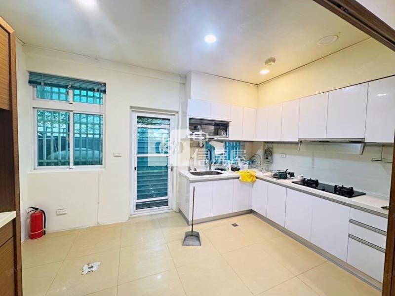 平鎮宋屋雙車位別墅房屋室內格局與周邊環境