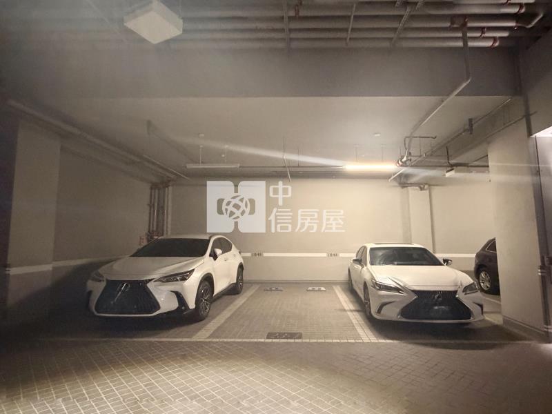 14期上階綠面樹海邊間三房平車房屋室內格局與周邊環境