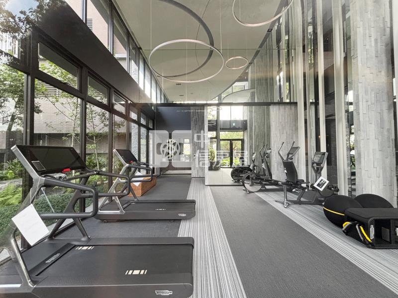 14期上階綠面樹海邊間三房平車房屋室內格局與周邊環境