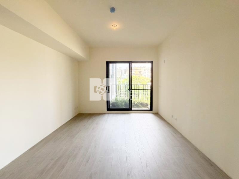 14期上階綠面樹海邊間三房平車房屋室內格局與周邊環境