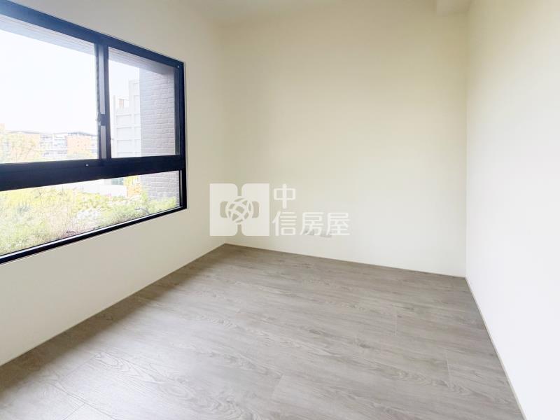 14期上階綠面樹海邊間三房平車房屋室內格局與周邊環境
