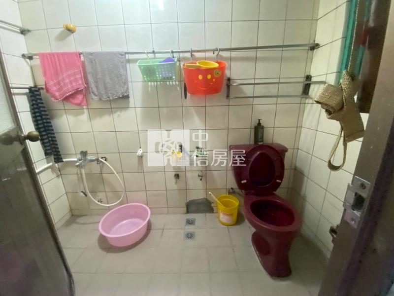 新明市場大地坪黃金透店房屋室內格局與周邊環境