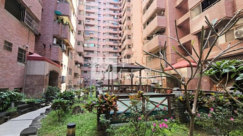 安平地中海明亮小資二房房屋室內格局與周邊環境