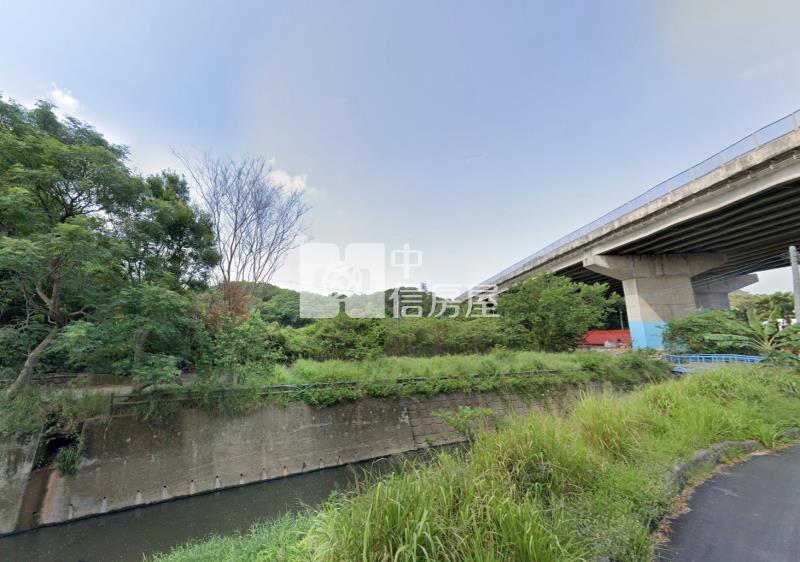 F010 新竹交流道旁農地房屋室內格局與周邊環境