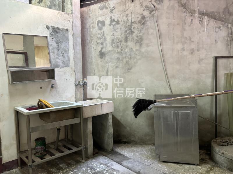 新明市場金店面 Ⅱ房屋室內格局與周邊環境