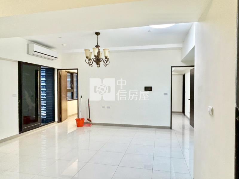 億載國小三改二大房平車房屋室內格局與周邊環境