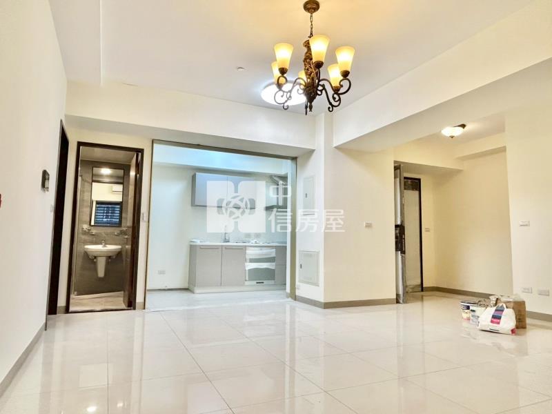 億載國小三改二大房平車房屋室內格局與周邊環境