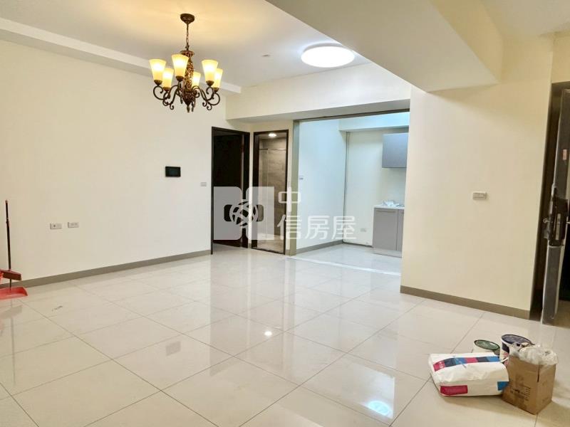 億載國小三改二大房平車房屋室內格局與周邊環境