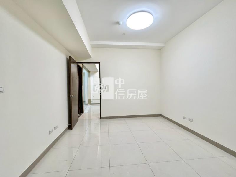 億載國小三改二大房平車房屋室內格局與周邊環境