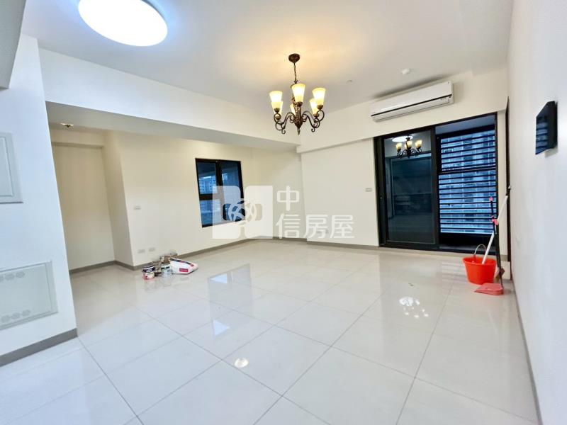 億載國小三改二大房平車房屋室內格局與周邊環境