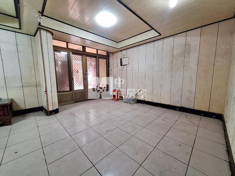 山仔頂公園旁低總價透天房屋室內格局與周邊環境