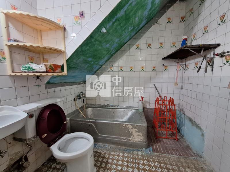 山仔頂公園旁低總價透天房屋室內格局與周邊環境