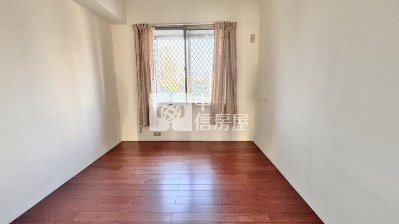 芳鄰名邸三房平車房屋室內格局與周邊環境