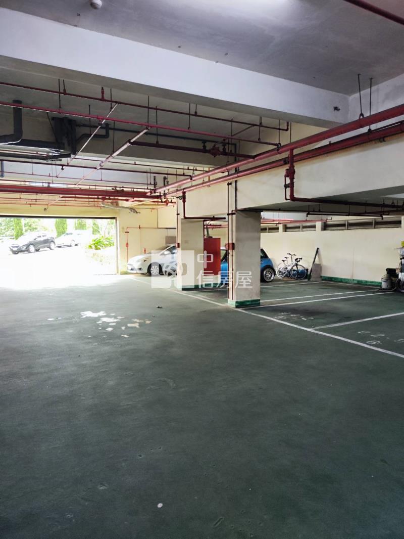 楊梅交流道旁上疊別墅+車位房屋室內格局與周邊環境