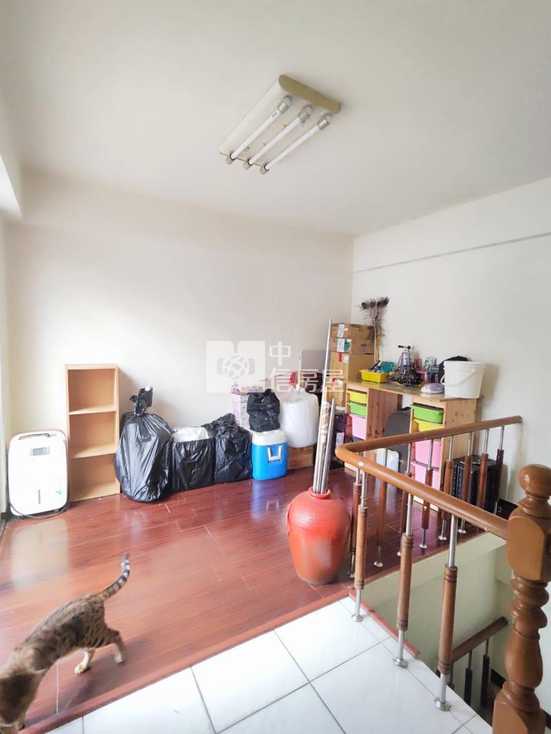 楊梅交流道旁上疊別墅+車位房屋室內格局與周邊環境