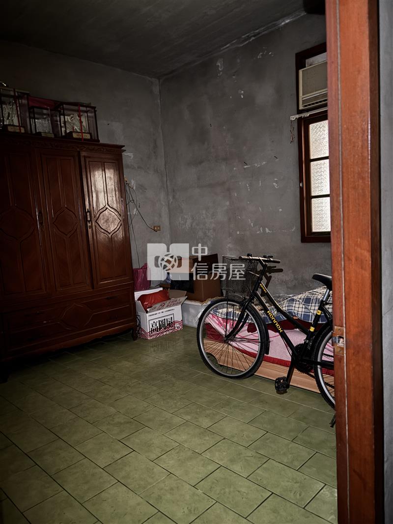 中壢體育園區大地坪透店房屋室內格局與周邊環境