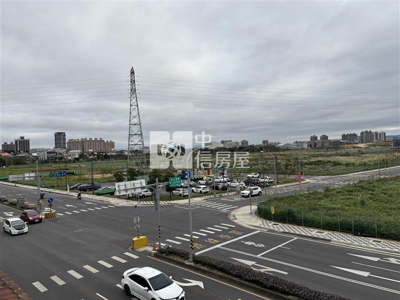 中壢體育園區大地坪透店房屋室內格局與周邊環境