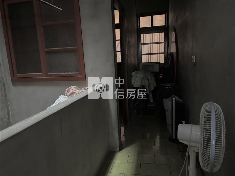 中壢體育園區大地坪透店房屋室內格局與周邊環境