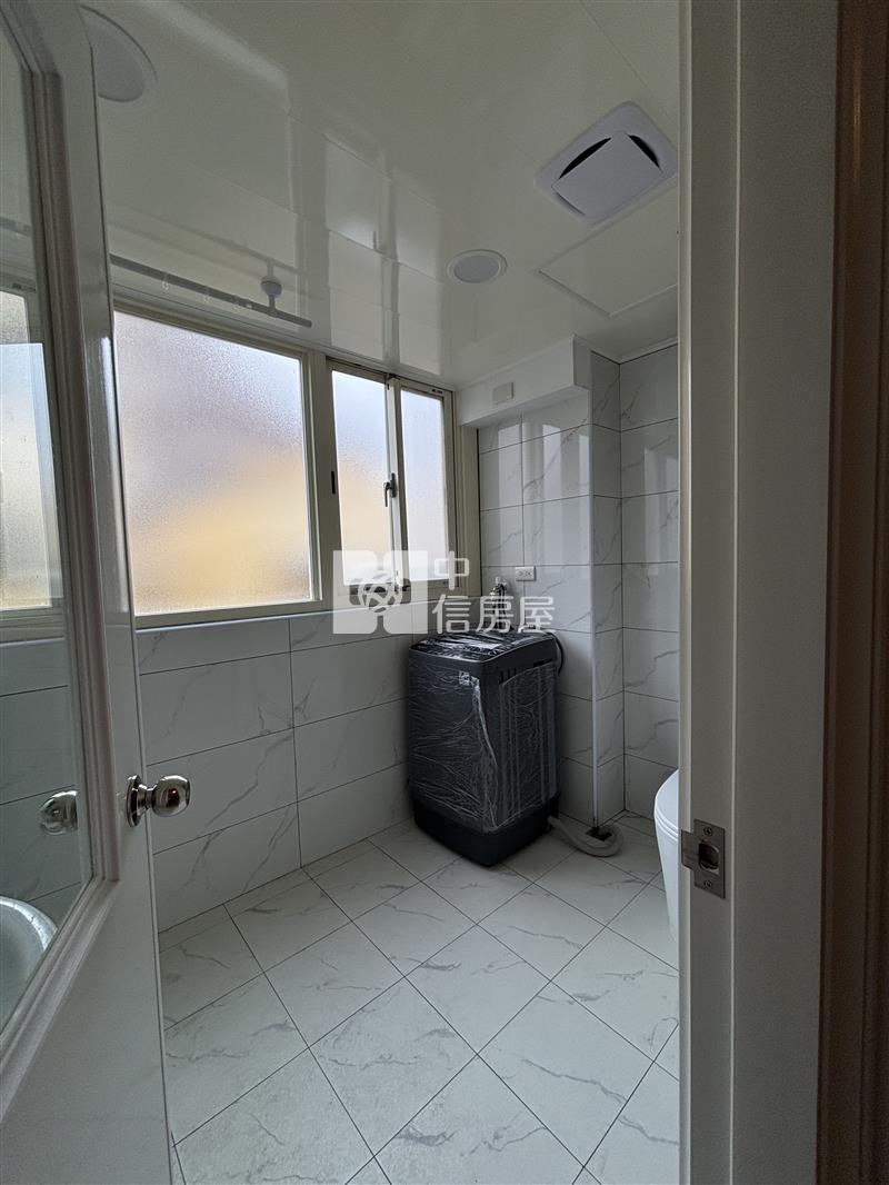 會稽國中全新電梯透天15套房房屋室內格局與周邊環境