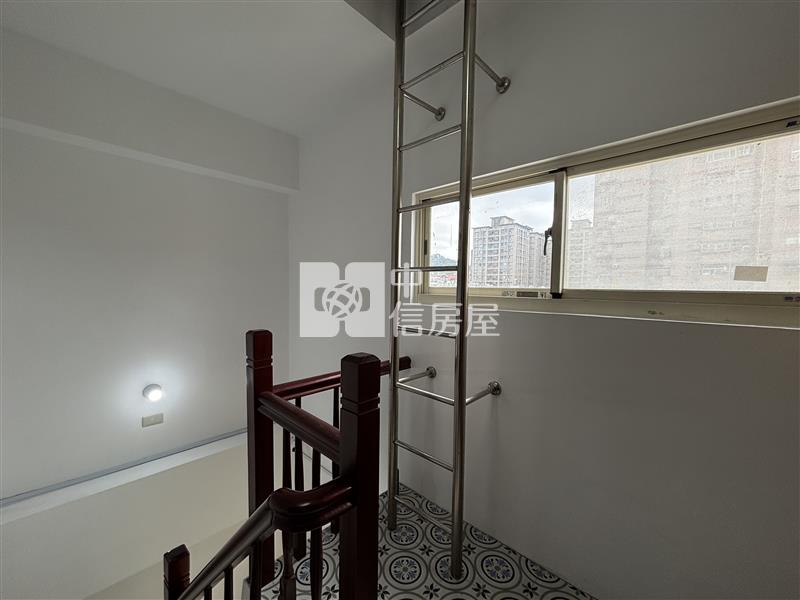 會稽國中全新電梯透天15套房房屋室內格局與周邊環境