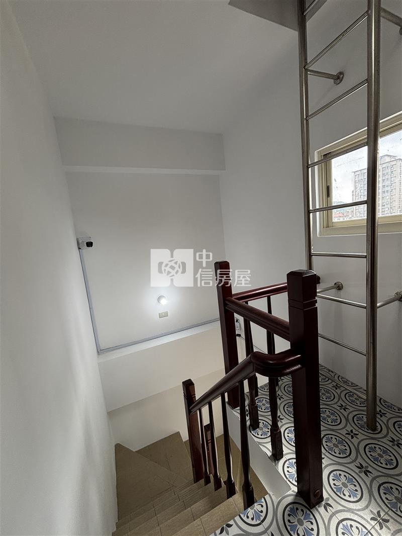 會稽國中全新電梯透天15套房房屋室內格局與周邊環境