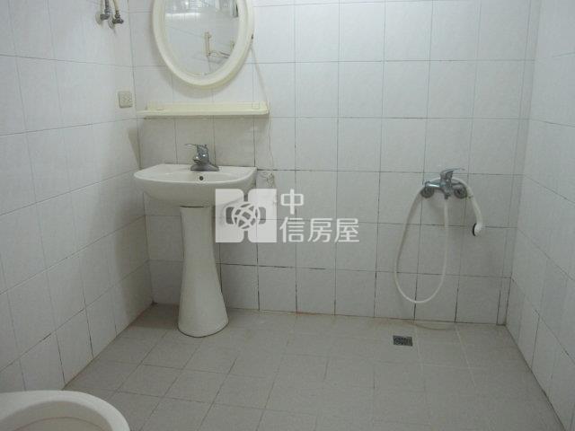 南亞技術學院高投報收租12套房房屋室內格局與周邊環境