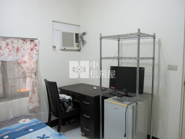 南亞技術學院高投報收租12套房房屋室內格局與周邊環境