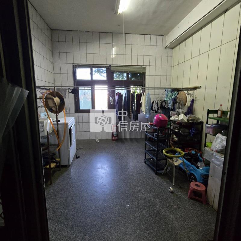 中央大學農舍(32間套房)房屋室內格局與周邊環境