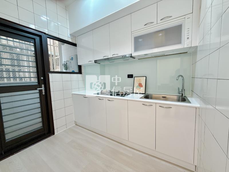 近中壢車站.中原商圈.天然氣質感美三房車房屋室內格局與周邊環境