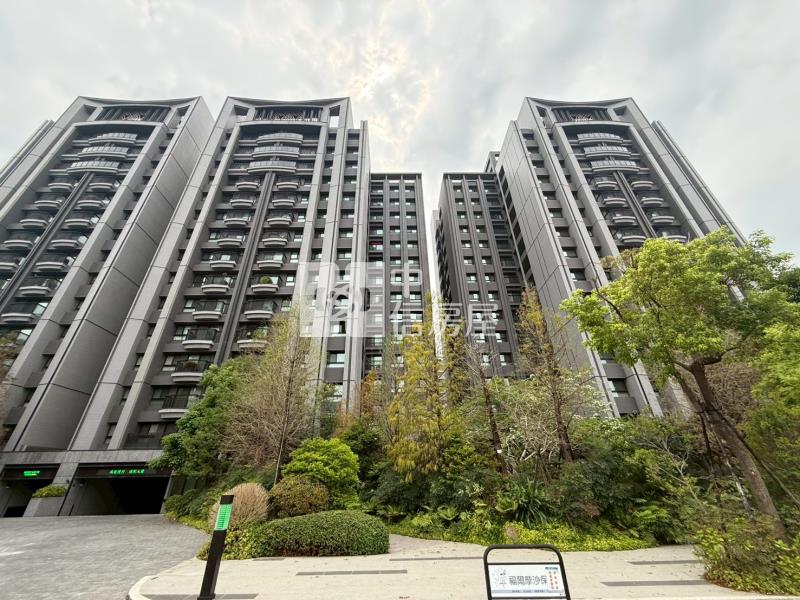 惠宇謙仁視野三房平車房屋室內格局與周邊環境