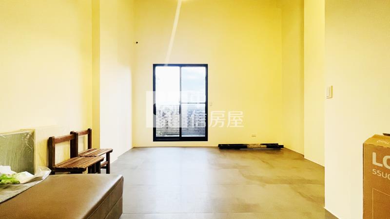 宜市東區屋況極佳邊間9年透天房屋室內格局與周邊環境