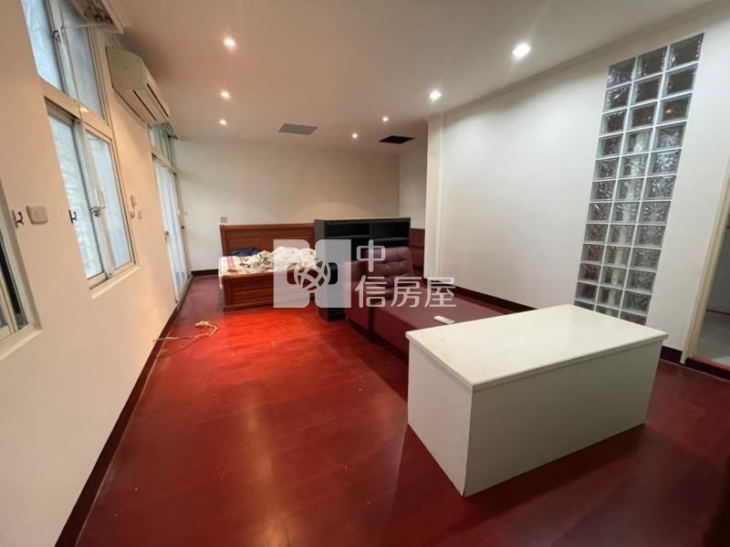 楊梅商業區三層透天住店房屋室內格局與周邊環境