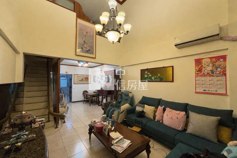 龍潭百年大鎮透天別墅雙車位房屋室內格局與周邊環境