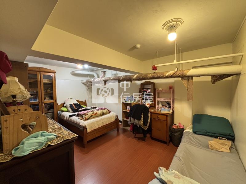 龍潭百年大鎮透天別墅雙車位房屋室內格局與周邊環境