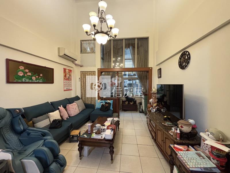 龍潭百年大鎮透天別墅雙車位房屋室內格局與周邊環境